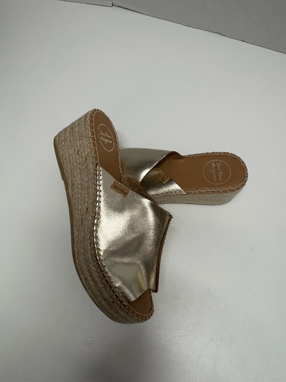 Toni Pons Ivonne Espadrille Platinum With Gold Leather Uppers - Size 39 - NEW.